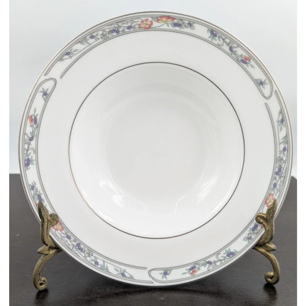 Royal Doulton Arlington Rimmed Soup Bowl Set of 10 Bowls 8